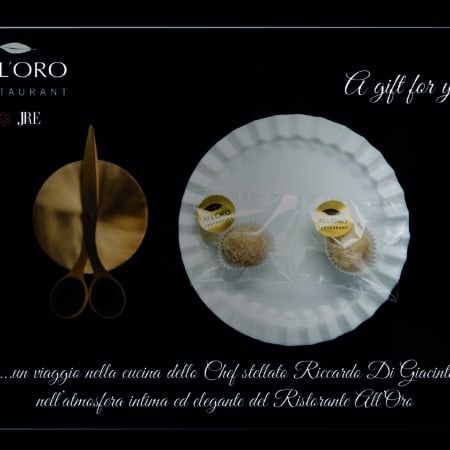 A gift for you...un viaggio nella cucina dello Chef stellato Riccardo Di Giacinto nell'atmosfera intima ed elegante del Ristorante All'Oro