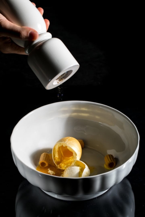 Cioccolato Bianco, Frolla, Agrumi, Passion Fruit e Pepe Nero